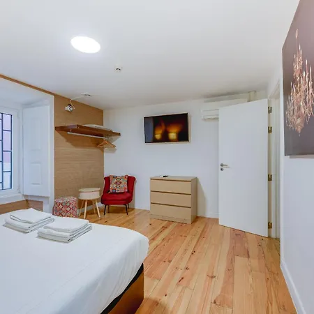 Chiado/bairro Alto 2 Bedroom شقة *