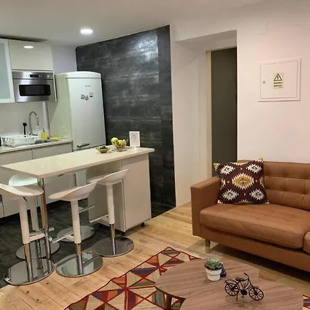 Chiado/bairro Alto 2 Bedroom *