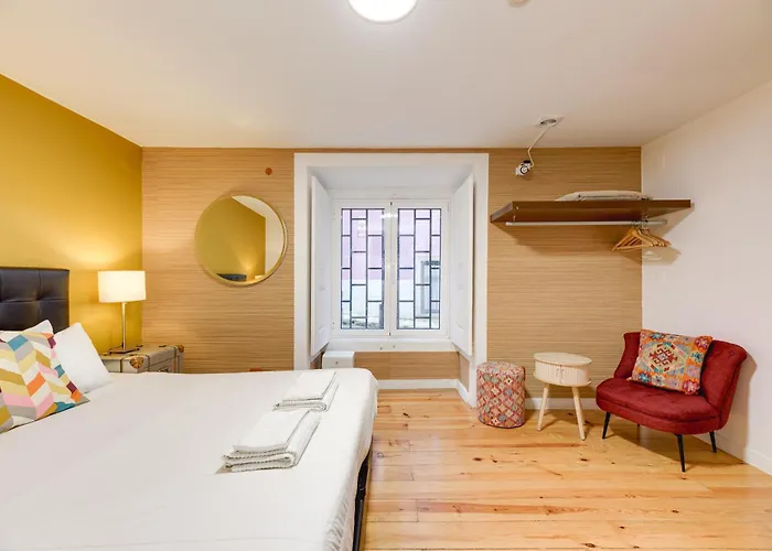 Chiado/bairro Alto 2 Bedroom Lisbon
