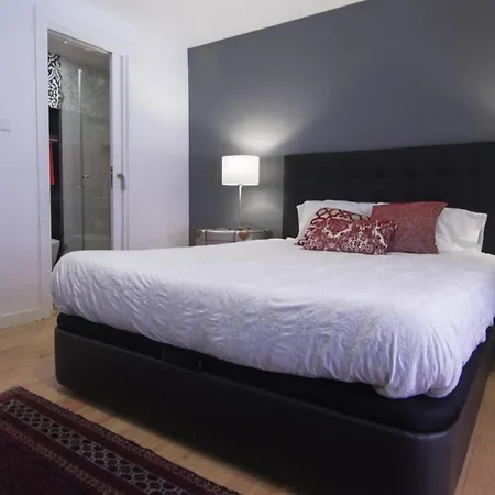 Chiado/bairro Alto 2 Bedroom *